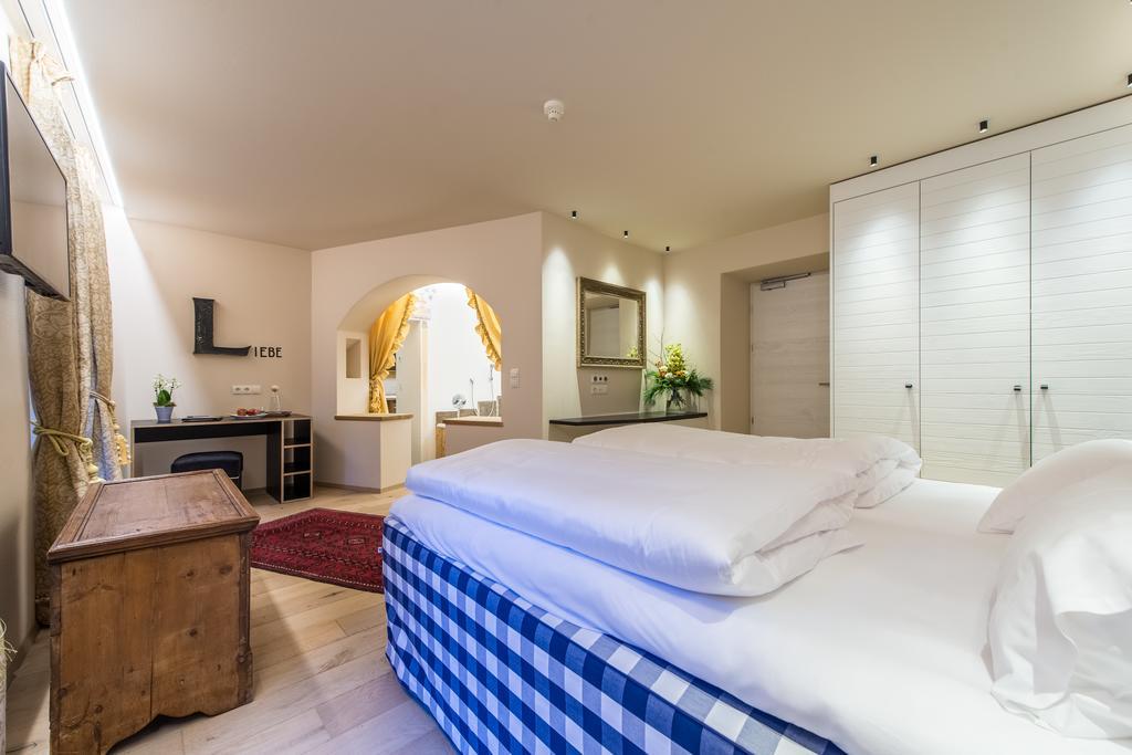 Adler Suite & Stube Villabassa Ngoại thất bức ảnh